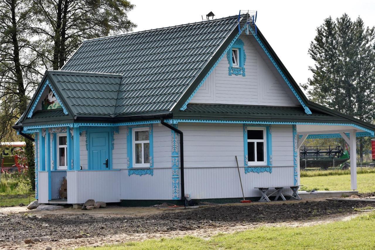 Dom Na Starym Goscincu Tiszyna Villa Dubicze Cerkiewne Buitenkant foto