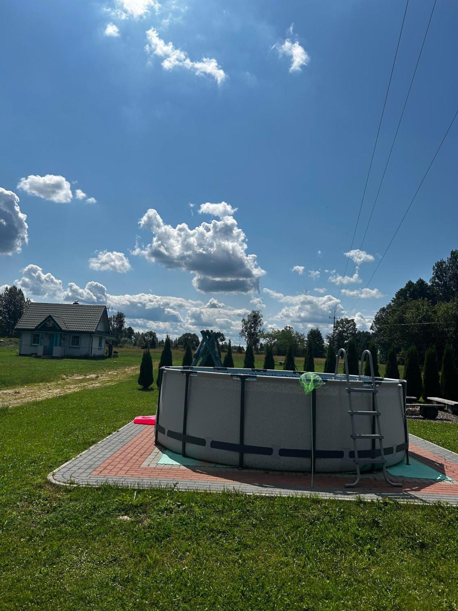 Dom Na Starym Goscincu Tiszyna Villa Dubicze Cerkiewne Buitenkant foto