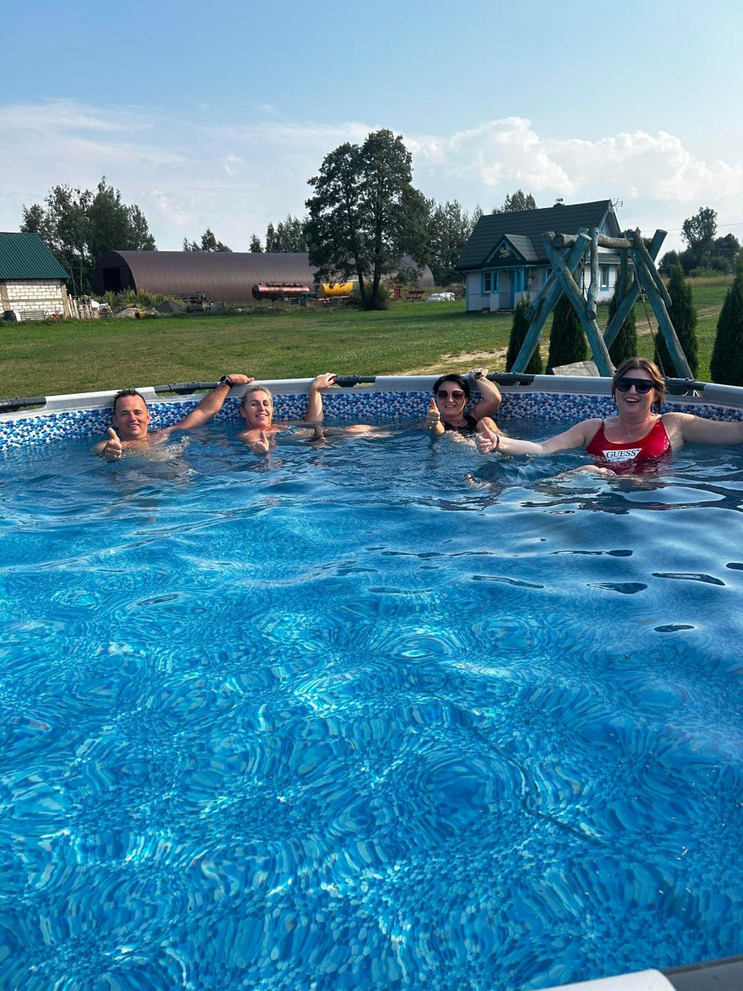 Dom Na Starym Goscincu Tiszyna Villa Dubicze Cerkiewne Buitenkant foto