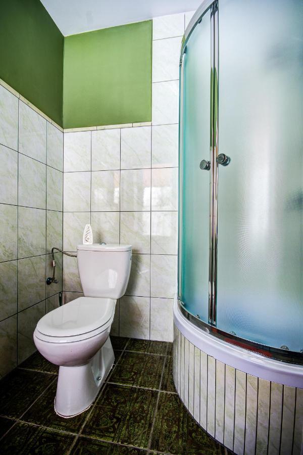 Dom Na Starym Goscincu Tiszyna Villa Dubicze Cerkiewne Buitenkant foto
