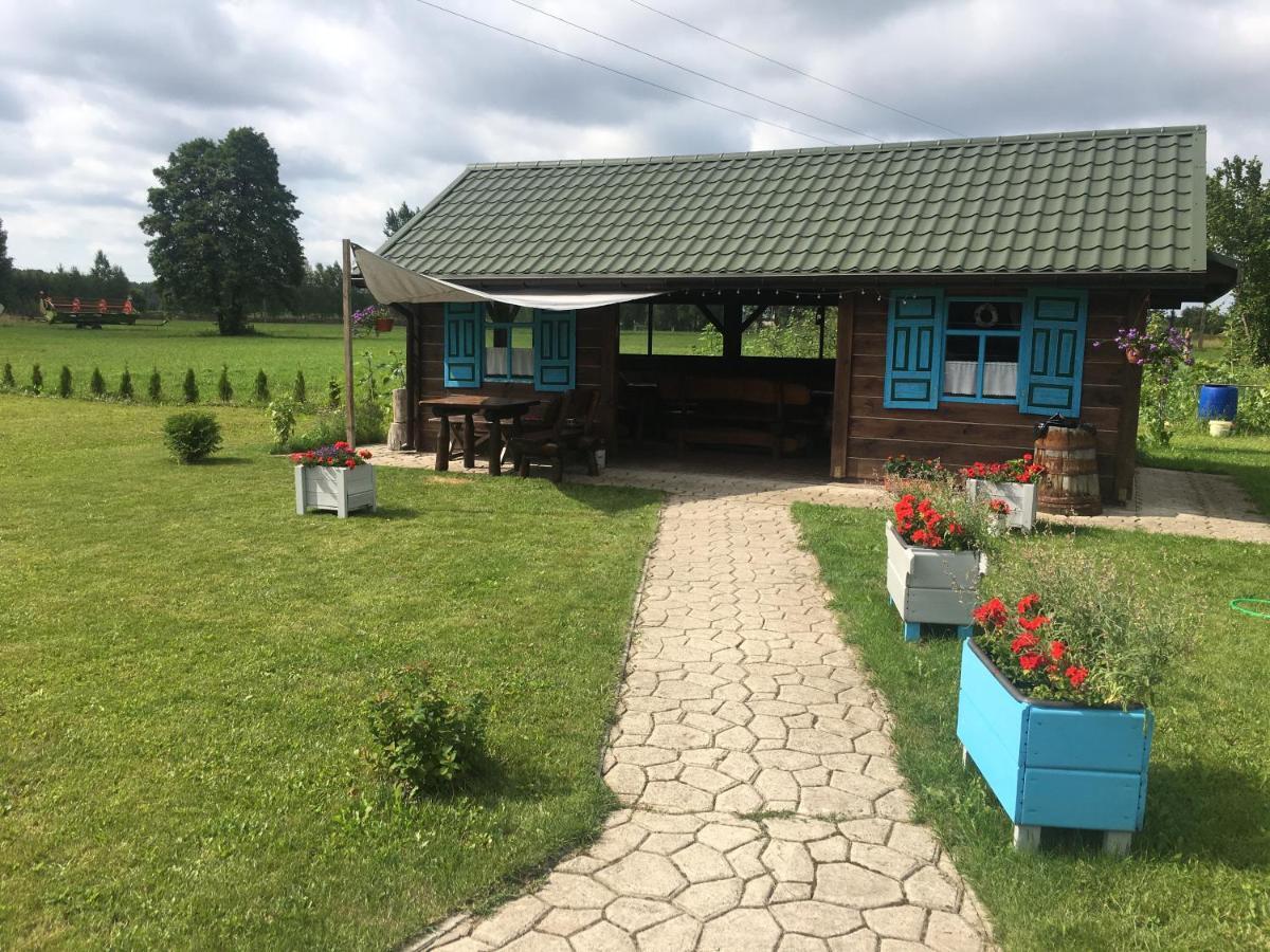 Dom Na Starym Goscincu Tiszyna Villa Dubicze Cerkiewne Buitenkant foto